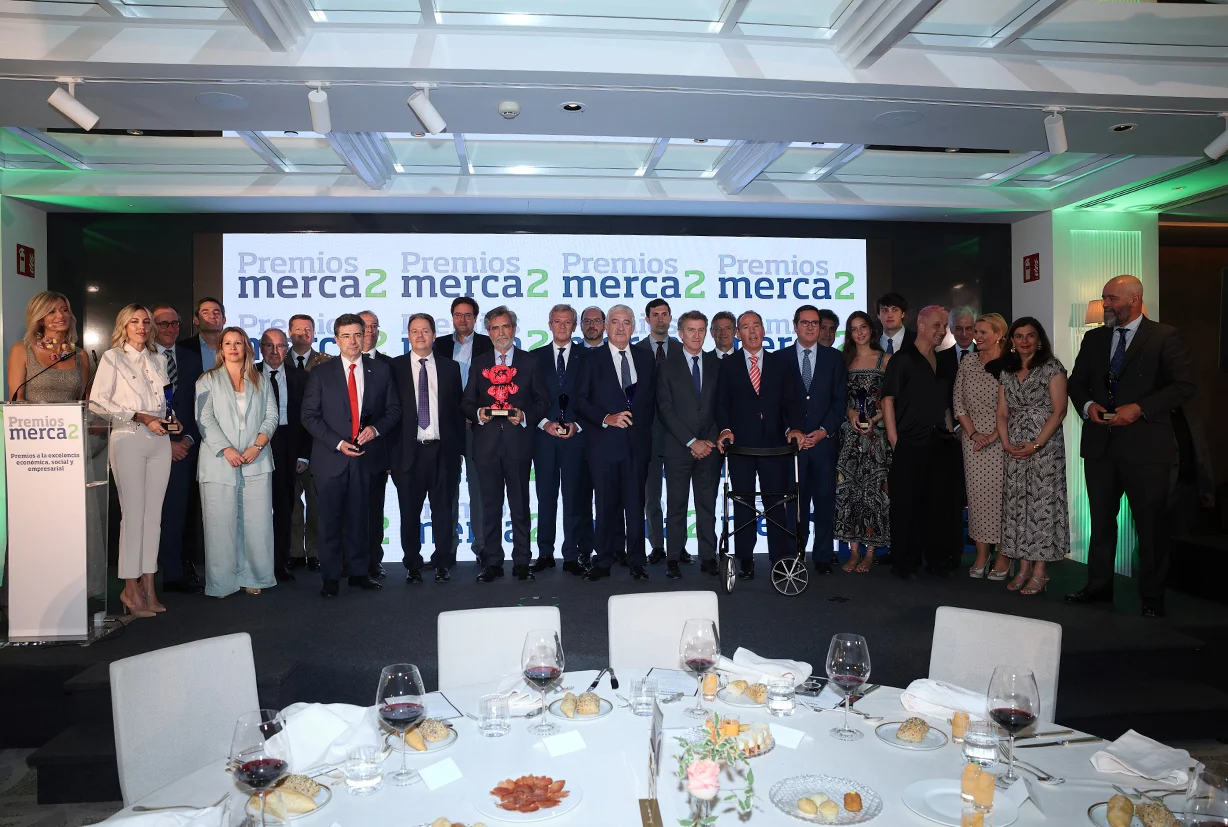 Foto de familia Premios Merca2. Imagen Propia