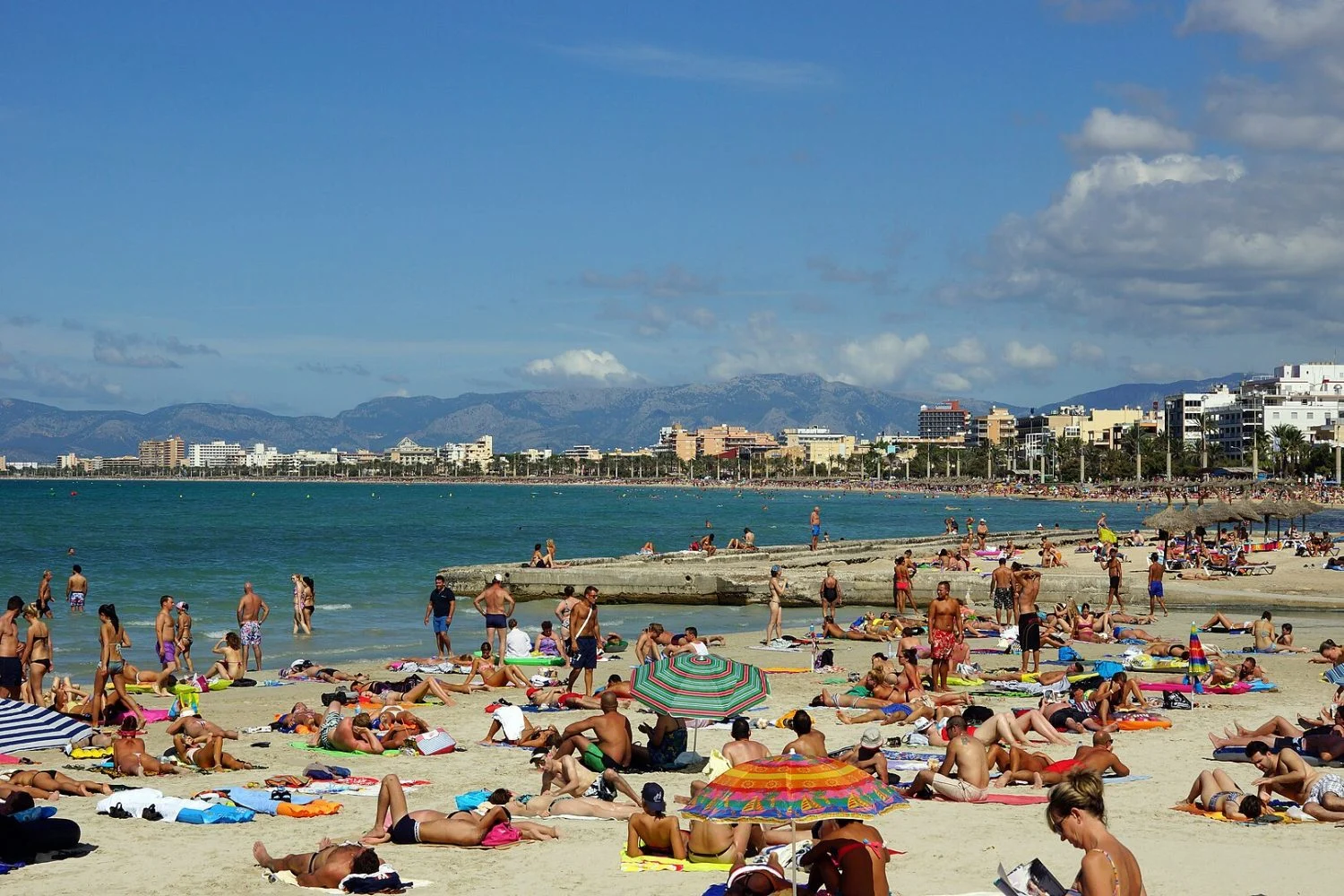 La tendencia en vacaciones que no esperabas las escapadas de última hora arrasan y este es el porqué