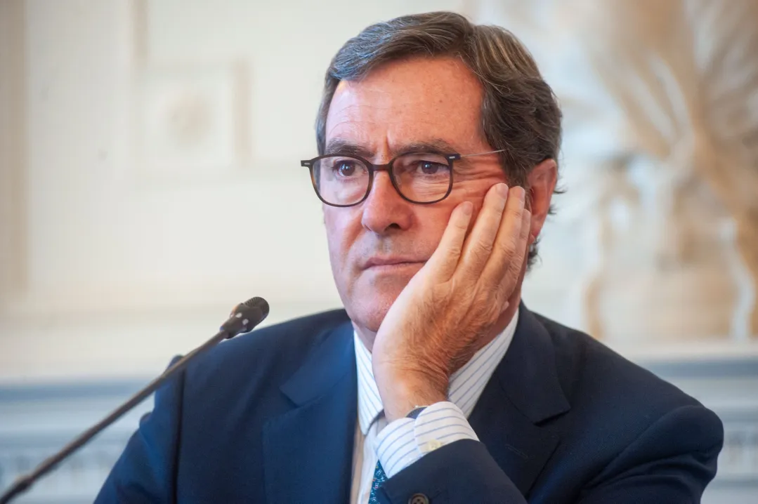 OPA BBVA-Sabadell: la CEOE denuncia politización y excesiva demora por parte del Gobierno