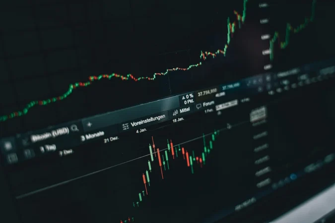 Los activos no estadounidenses son cada vez más atractivos, según Invesco 2 Merca2.es Activos privados Mercados Pexels 3 Merca2.es