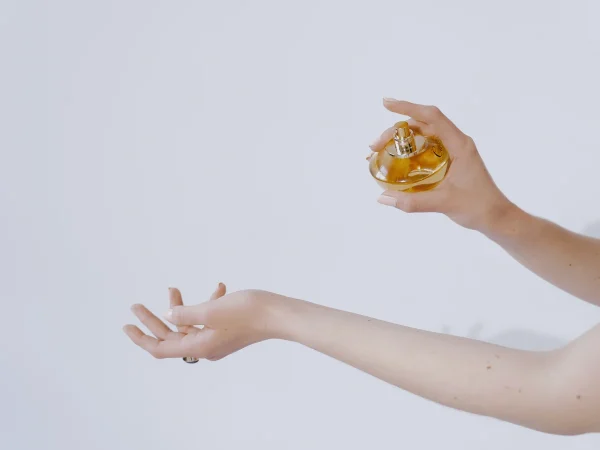 Fiebre por el 'Rose Nude', el perfume de Mercadona que demuestra que la elegancia y el buen gusto no tienen precio 23 Merca2.es El carácter floral que define a Rose Nude