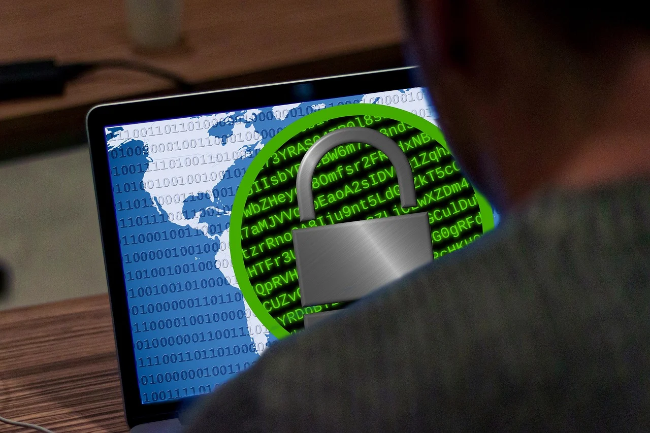 Aumentan en España los ataques para robar credenciales y vender accesos empresariales
