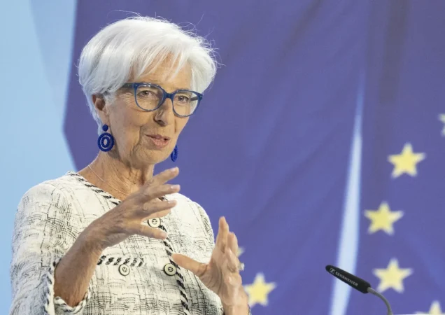 La caída de la inflación ayer confirma la bajada de tipos por parte del BCE mañana 2 Merca2.es BCE LAGARDE 1 Merca2.es