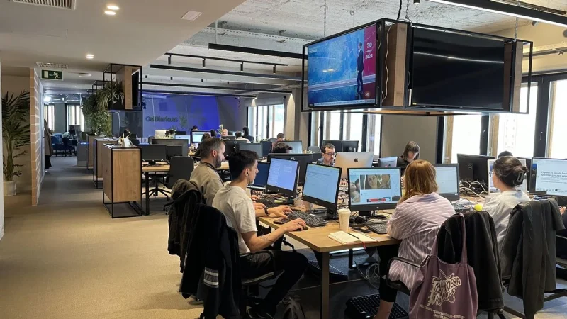 Onda Cero supera a Cadena SER y COPE en credibilidad, según Digital News Report 1 Merca2.es Eldiario.es Merca2.es