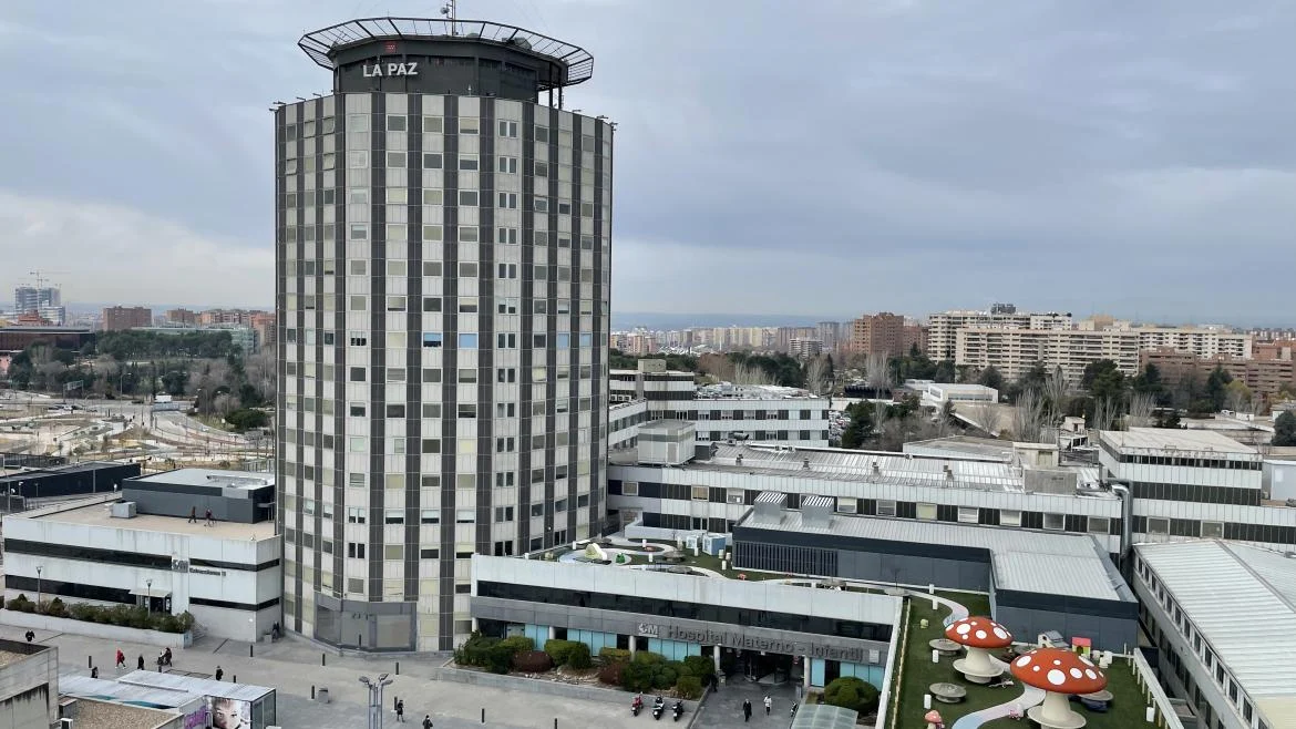 España ya tiene su primer hospital inteligente donde todo funciona con IA y robots