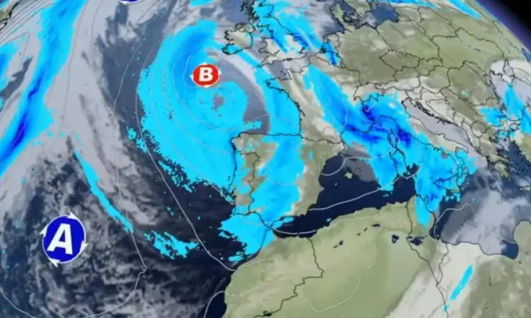 Martes: aumenta el riesgo y se extienden los avisos de la AEMET