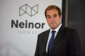 El mercado considera que la OPA de Neinor sobre Aedas saldrá adelante 1 Merca2.es Neinor Homes Borja Garcia Egotxeaga Vergara Consejero Delegado Consejero Ejecutivo CEO Merca2.es