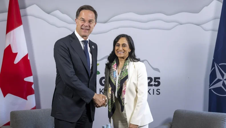El punto de inflexión de la OTAN: el efecto de la cumbre de 2025 en las acciones europeas de defensa 1 Merca2.es Secretario general de la OTAN Mark Rutte Merca2.es