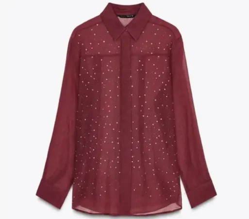 Camisa con brillos delanteros: elegancia con chispa.