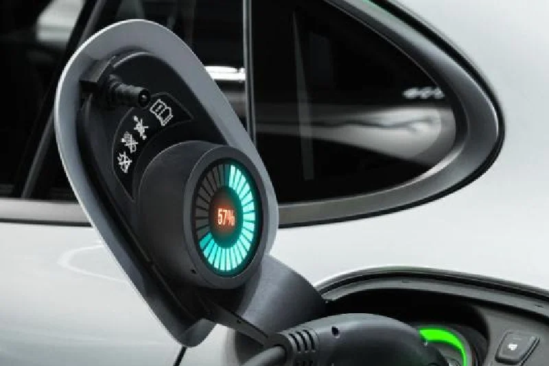 Cómo elegir el cable de carga adecuado para tu coche eléctrico