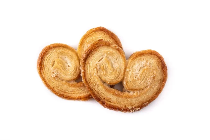 hojaldre palmier aislado sobre fondo blanco Merca2.es