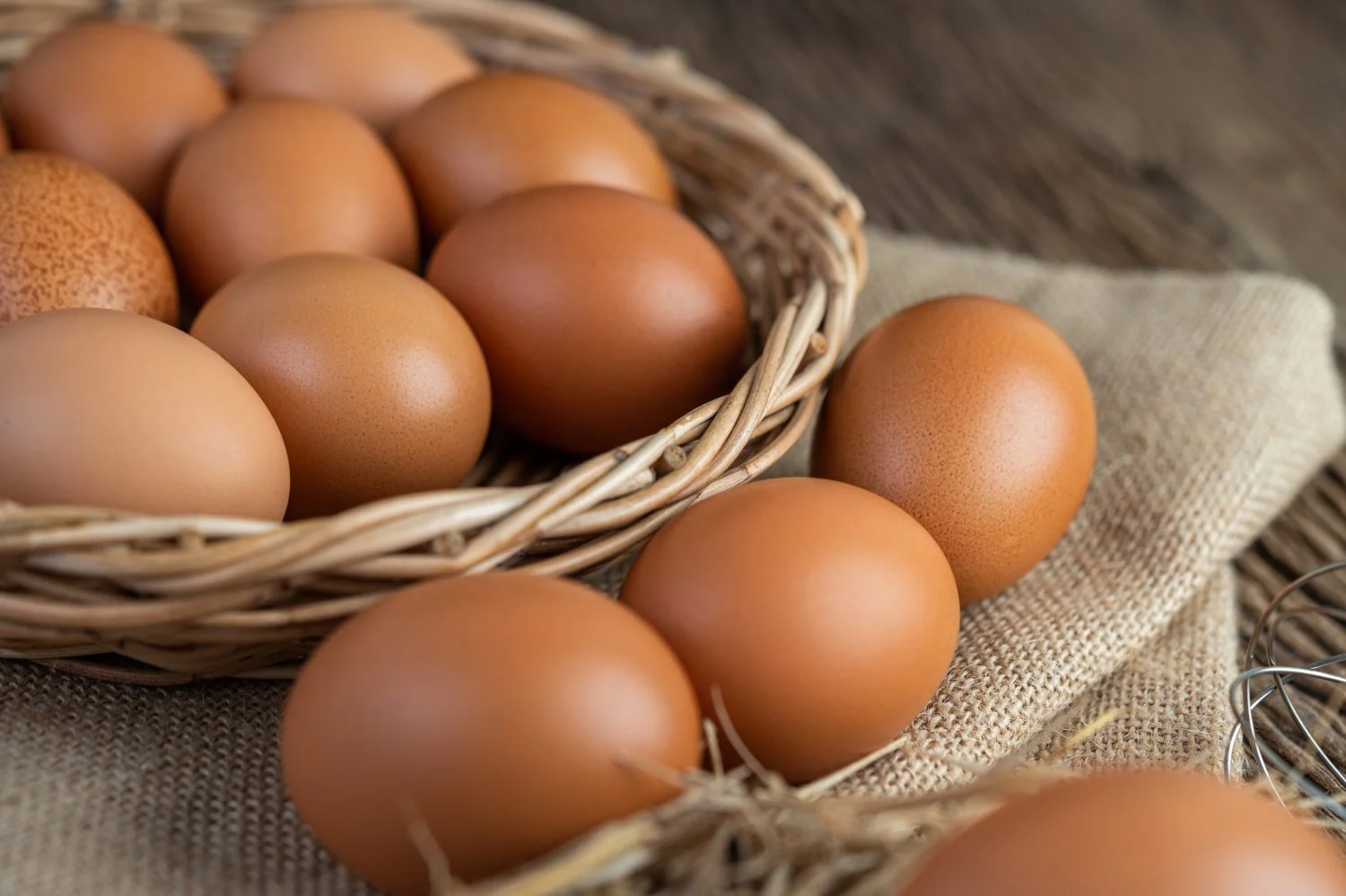 ¿Cómo cocinar huevos de distintas maneras?: Pasados por agua, cocidos, escalfados y fritos