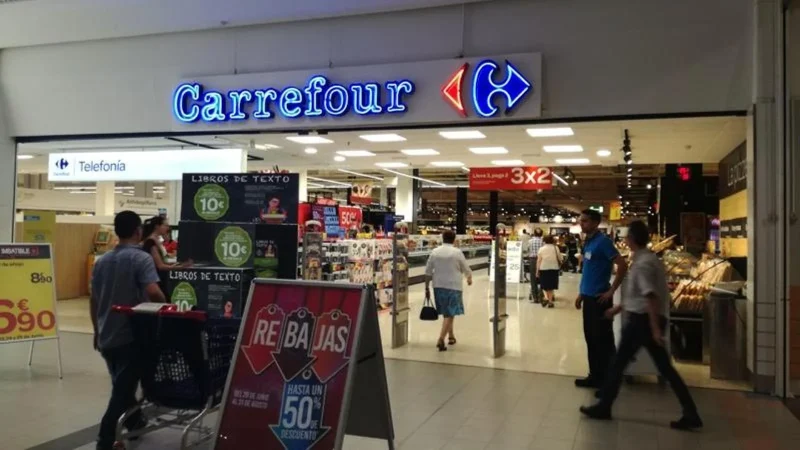 Carmila quiere reducir su dependencia de Carrefour