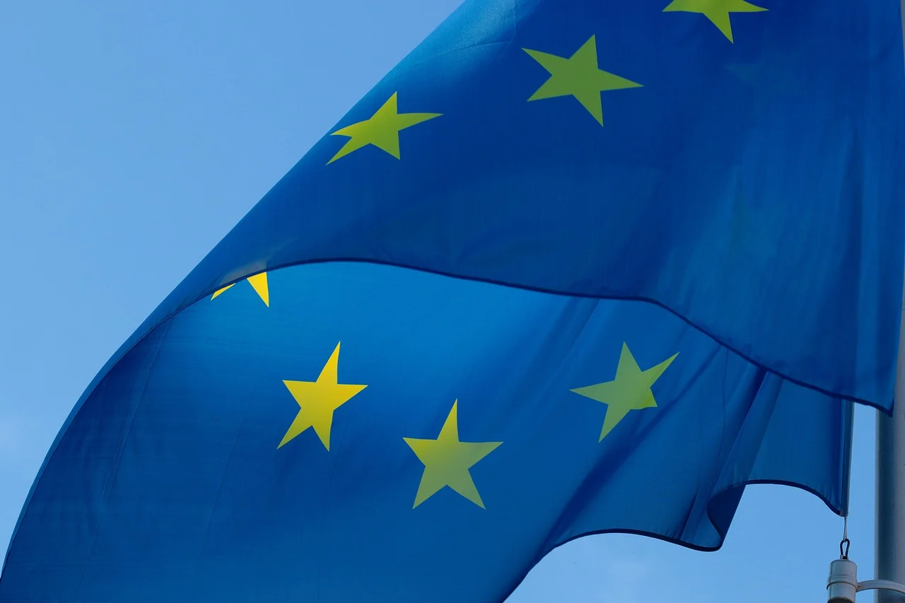 Desde el 1 de agosto, Europa vetará la venta de dispositivos electrónicos que incumplan la nueva normativa de ciberseguridad