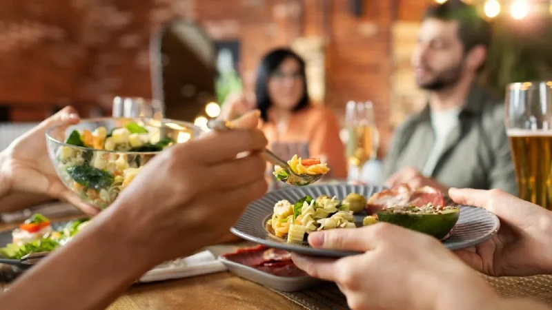 Consejos para adelantar la cena sin sacrificar tu estilo de vida