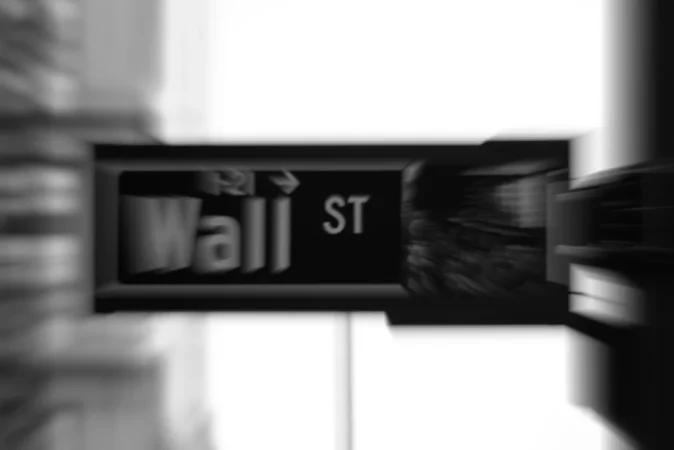 “Si el 9 de julio no hay acuerdo con Japón o la UEM, el mercado se lo va a tomar muy mal” 3 Merca2.es Mercados EEUU Unsplash Merca2.es