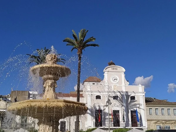 Palma, la ciudad donde el techo cuesta más de 18 días de salario 1 Merca2.es Merida Merca2.es