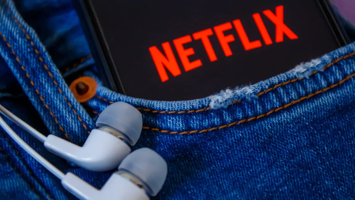 Netflix estaría intentando entrar en el mundo de los podcasts y busca a un gurú que pueda hacerle competir con Youtube