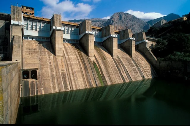 Lucha contra el cambio climático, biodiversidad y creación de valor, principales ejes del Plan de Sostenibilidad 2025-2027 de Endesa 2 Merca2.es TAJO DE LA ENCANTADA 21. Endesa