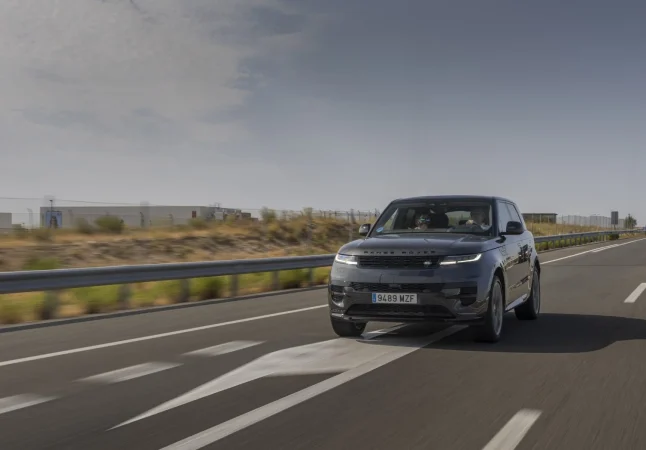 Range Rover x Merca2 51 Merca2.es