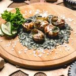 Distintas maneras de preparar y cocinar caracoles o cabrillas