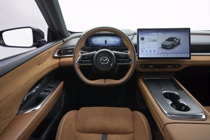 Mazda6e: La revolución eléctrica que redefine el concepto de berlina premium 3 Merca2.es interior vehiculo Mazda6e Merca2.es