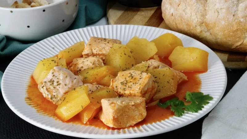 marmitako de salmon Merca2.es
