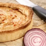 Te enseñamos a preparar una deliciosa quiche Lorraine, un clásico de la cocina francesa