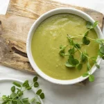 Gazpacho verde con aguacate: La versión más saludable del clásico veraniego