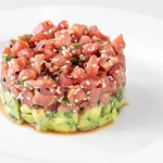 Cómo preparar en casa un tartar de atún con aguacate digno del mejor restaurante del mundo