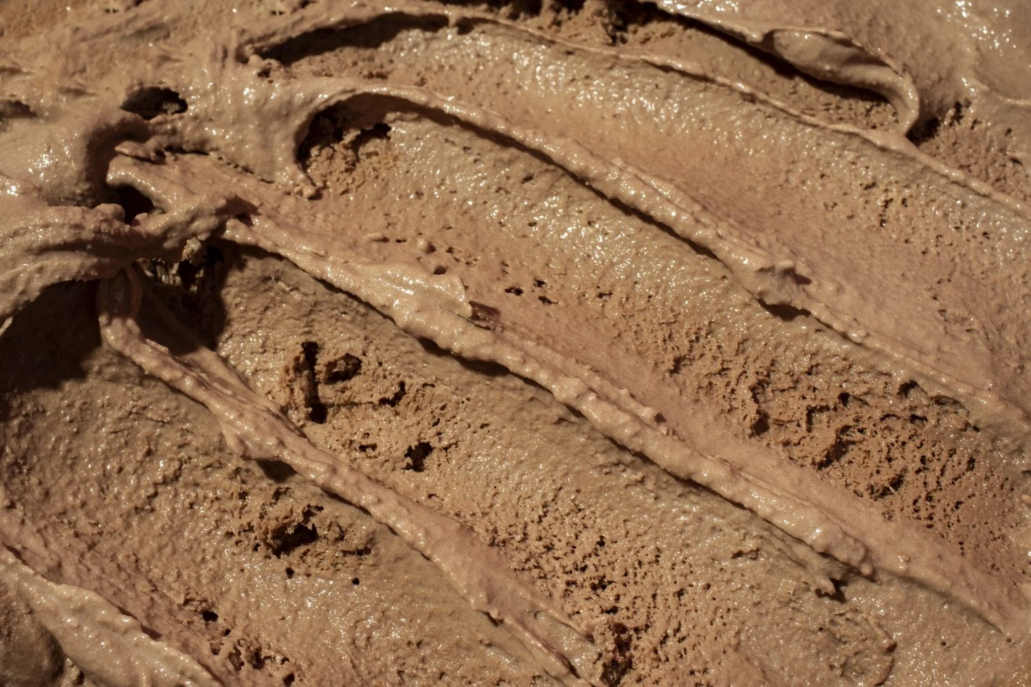 Helado de chocolate casero: La delicia que hará tu verano más dulce