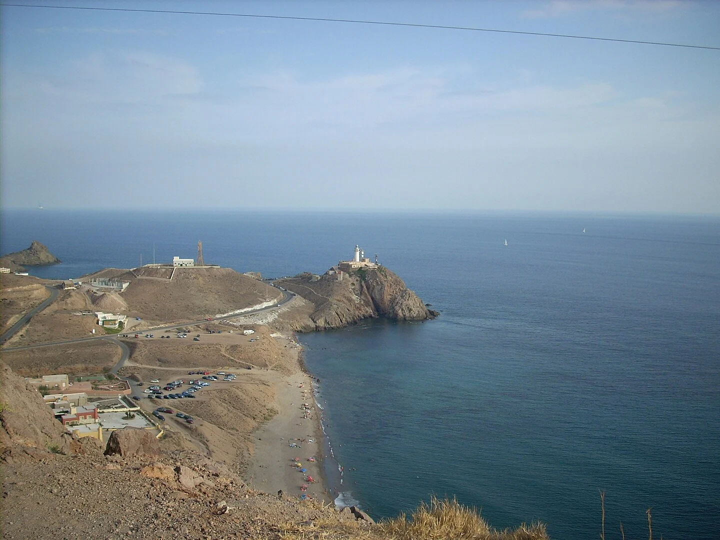 Se busca gente para repoblar este rincón de Cabo de Gata: playas vírgenes y silencio a cambio de una nueva vida