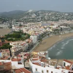 Un vecino de Peñíscola avisa a los turistas de septiembre: «No os quedéis en la playa, el verdadero tesoro está dentro de estas murallas»