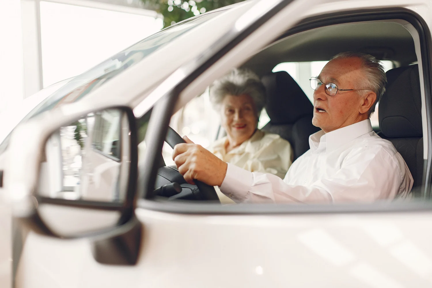 La fiabilidad es otro pilar para los jubilados, que buscan un coche que les dé alegrías y no quebraderos de cabeza. El bajo coste de mantenimiento es la tercera gran razón de su éxito.