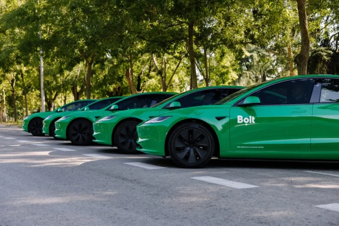 Bolt usa Toledo como espacio de pruebas y se adelanta a Uber y Cabify en Castilla 1 Merca2.es Imagen promocional de Bolt. Fuente: Empresa