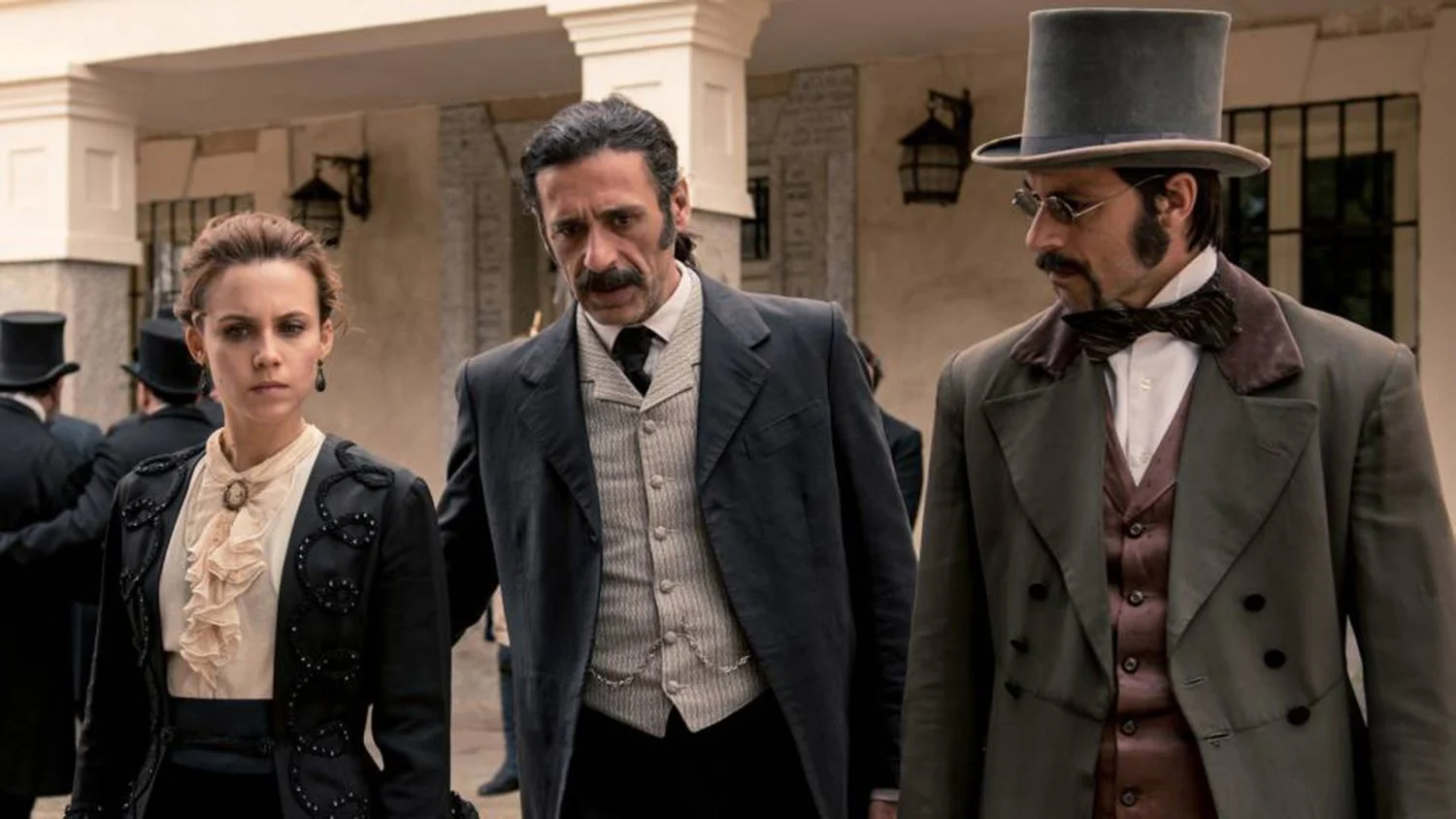 * Fanático descubrió el detalle oculto en 'El Ministerio del Tiempo' que conecta la serie con 'Verano Azul': 