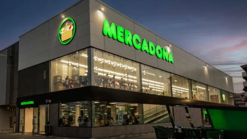 Consum seduce a más de 2,1 millones de socios con descuentos únicos y amenaza el liderazgo regional de Mercadona 1 Merca2.es Mercadona Merca2.es