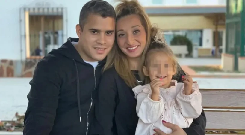 José Ortega Cano toma una decisión importante con su nieta Rocío: "Mucho cariño" 21 Merca2.es Michu y Jose Fernando posando Merca2.es