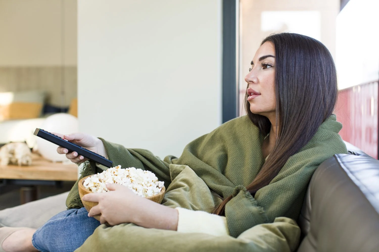 Netflix tiene un menú oculto para cinéfilos: así se activa para acceder a miles de películas que no aparecen en el inicio 1 Merca2.es La solución para romper esa burbuja son los códigos secretos de Netflix, una herramienta interna que ahora puedes usar a tu favor. Fuente: Freepik