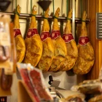 Candela Irinas (27), chef catalana, alucina contra una creencia popular: «No guardes el jamón así, son más de 400 euros tirados a la basura
