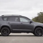Estacionar así te cuesta 80 €: la DGT confirma la multa más fácil de evitar pero que más recauda