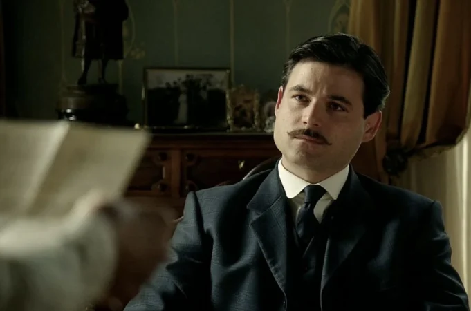 'La Promesa' encara un capítulo decisivo donde la verdad sobre Jana comienza a salir a la luz 58 Merca2.es UN PALACIO AL BORDE DEL COLAPSO