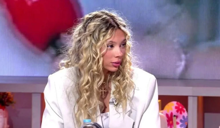 Alejandra Rubio rompe su silencio tras la terrible información sobre Terelu Campos 21 Merca2.es Alejandra Rubio en Vamos a Ver Merca2.es