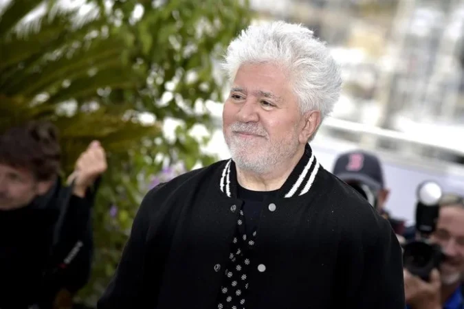 Almodóvar, Segura y Amenábar invierten sus ganancias cinematográficas en ladrillo 1 Merca2.es Almodovar Merca2.es