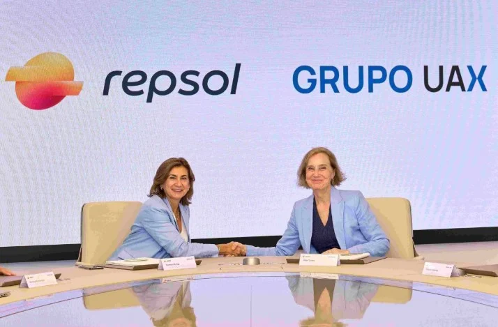 Grupo UAX