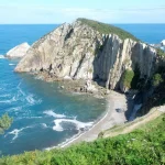 Asturias escondió esta playa durante tres décadas: solo unos pocos saben el camino secreto para llegar
