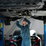 «Es una estafa legal»: el aviso de un ex-empleado de taller sobre la pieza de 20€ que te hacen cambiar por 300€ cuando tu coche diésel ‘no pasa humos’