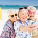 María Luisa (74), jubilada: «Llevo 10 años con el IMSERSO y este es el único truco para conseguir plaza en Canarias o Benidorm siempre, aunque haya pocas»