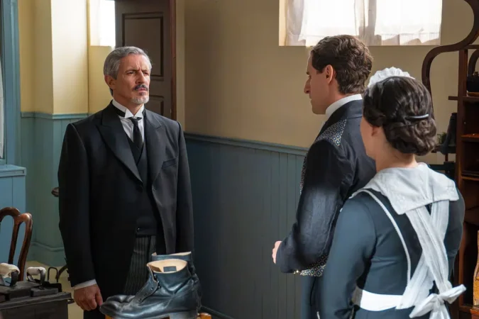 'La Promesa': Manuel se queda sin palabras al descubrir el gran secreto de Enora 8 Merca2.es 'La Promesa': Manuel se queda sin palabras al descubrir el gran secreto de Enora