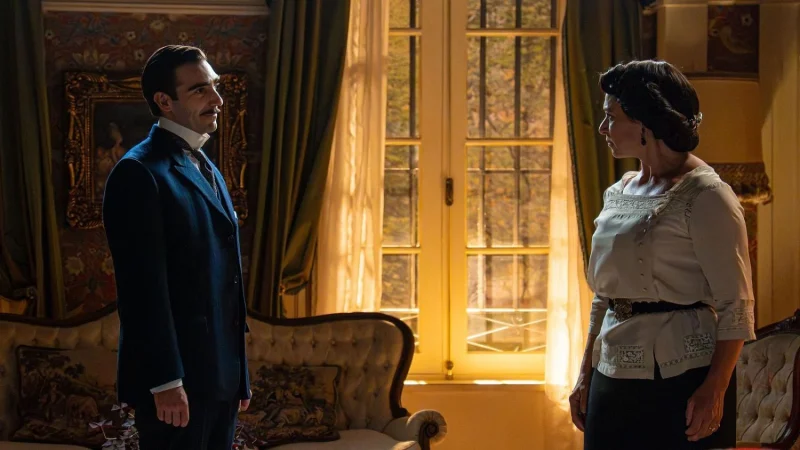 Manuel rompe sus cadenas en 'La Promesa' y sorprende a todos con una renuncia que lo cambia todo 31 Merca2.es CUANDO EL FUTURO SE REDEFINE EN LA PROMESA